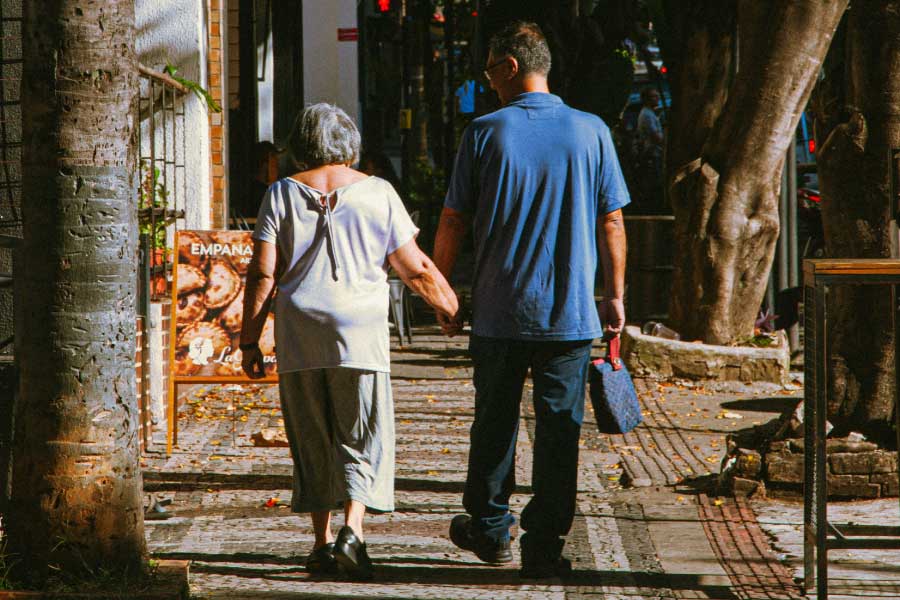 5 Signs My Aging Parent Needs More Help